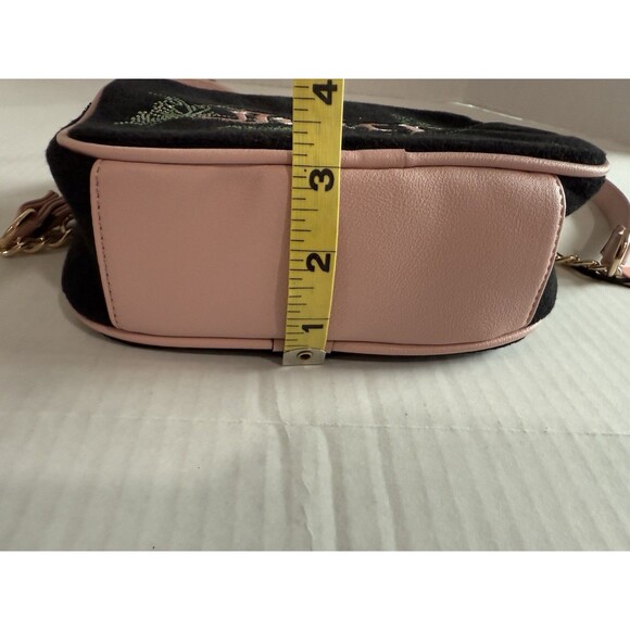 JUICY COUTURE Wingin It Camera Bag Bling Butterfly Crossbody Pink Black New Tag - Picture 7 of 16